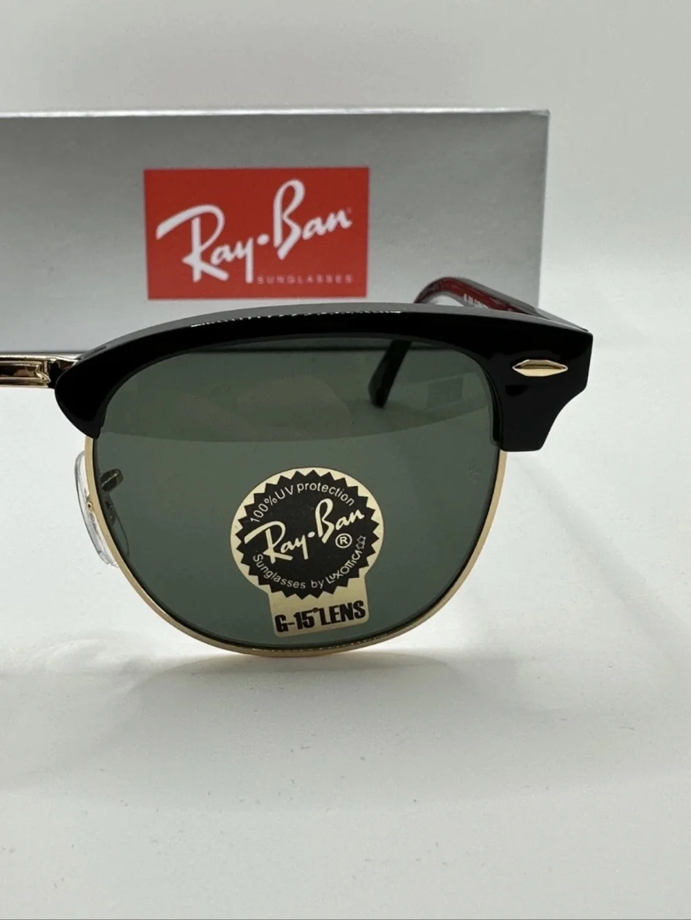 New With Box Ray-Ban RB3016 Clubmaster Black/Gold Frame Green Lenses G-15 Lens